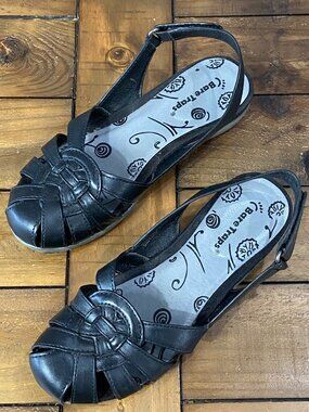 Baretraps Rinn Women's Black Comfort Sandals Size 7M Hook & Loop Strappy